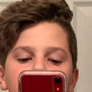 Meet your Posher, Logan